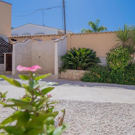 Villa Sajonara Elvira Fontane Bianche Zewnętrze zdjęcie