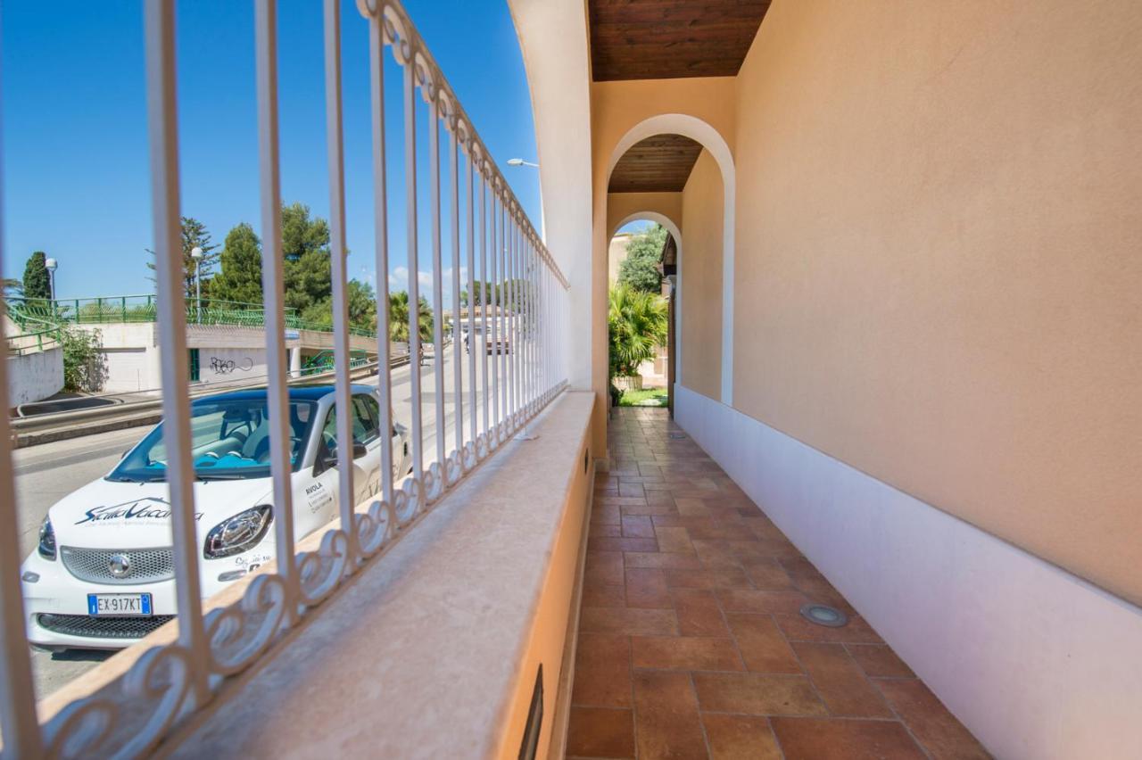 Villa Sajonara Elvira Fontane Bianche Zewnętrze zdjęcie